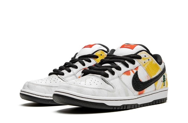 SB Dunk Low Raygun Tie-Dye Reps (2)