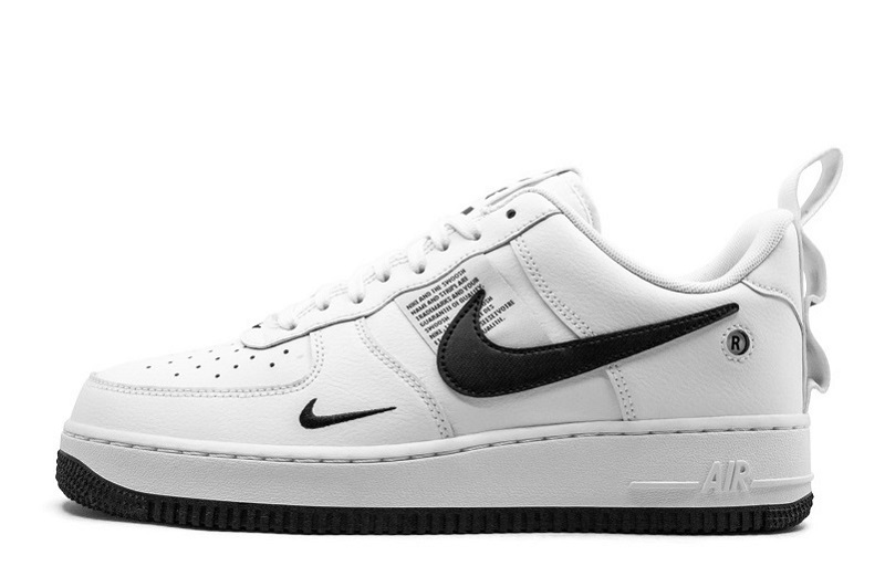 Air Force 1 LV8 Utility White Reps (1)