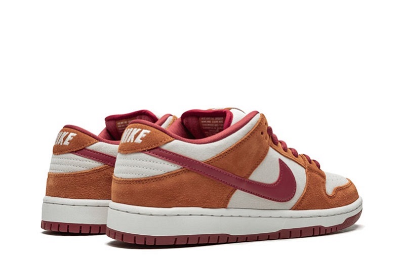 SB Dunk Low Pro Dark Russet Cedar Reps (3)