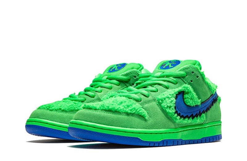 Grateful Dead x SB Dunk Low Green Bear Reps (2)