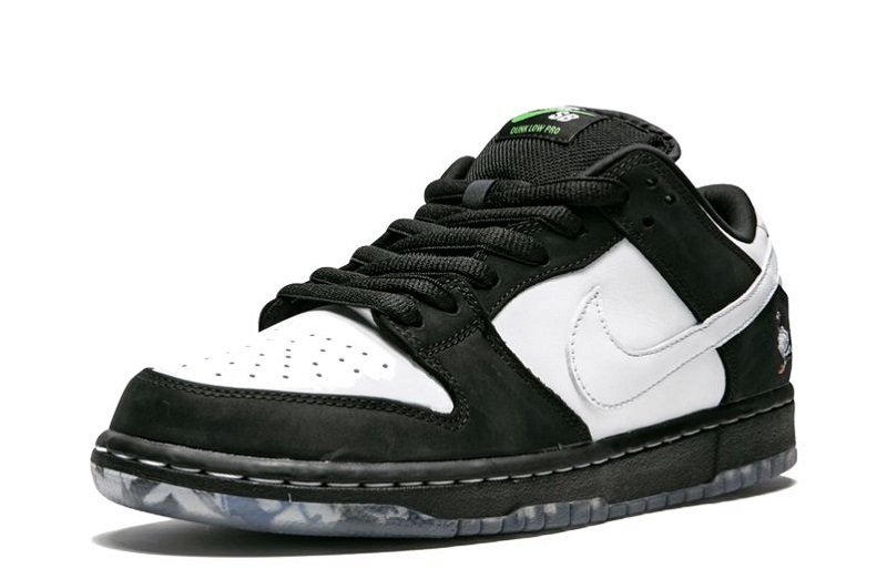 Staple x SB Dunk Low Panda Pigeon Reps (4)