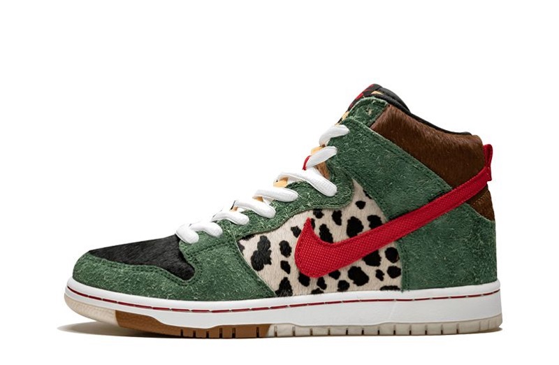 SB Dunk High Dog Walker Reps (1)