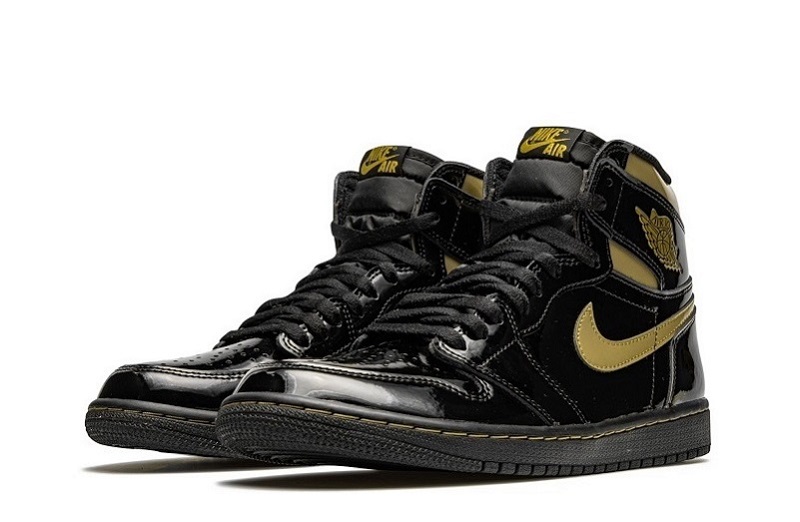 Air Jordan 1 High OG Metallic Gold Reps (2)