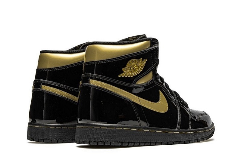 Air Jordan 1 High OG Metallic Gold Reps (3)