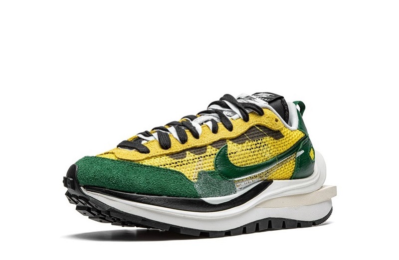 Sacai x Nike VaporWaffle Tour Yellow Reps (4)